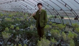 吃瓜曝光台,揭秘娱乐圈幕后真相，带你走进明星隐私世界