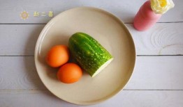 鸡吃瓜的好处,益处多多的健康饮食新选择