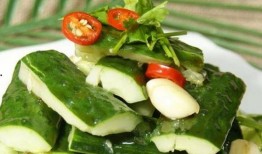 春季吃瓜的好处,吃瓜解燥，健康生活新选择