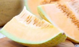 吃哈密瓜嘴发麻,揭秘吃瓜嘴麻之谜