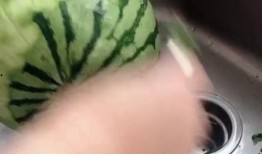 瓜要削皮吃吗
