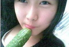 吃瓜爆笑美女,揭秘吃瓜爆笑美女的欢乐日常