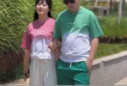 吃瓜遇真爱,一场意外的甜蜜邂逅