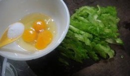 什么瓜能煎蛋吃,瓜类食材的煎蛋新吃法