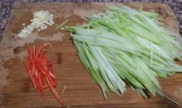 佛手瓜芽怎吃,佛手瓜芽的多样食法探索