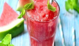 肾病综合征能否吃哈密瓜,哈密瓜的食用指南