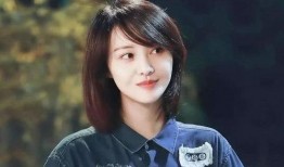 郑爽吃瓜的照片,揭秘明星私下生活点滴