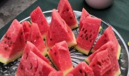 宁夏银川吃瓜大王,瓜王争霸，瓜香四溢的甜蜜之旅